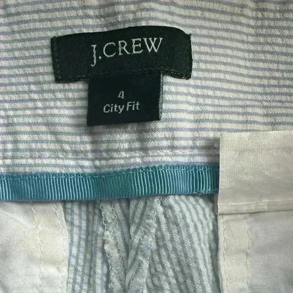 J Crew City Fit Womens Size 4 Blue White Striped Bermuda Shorts - Picture 3 of 4